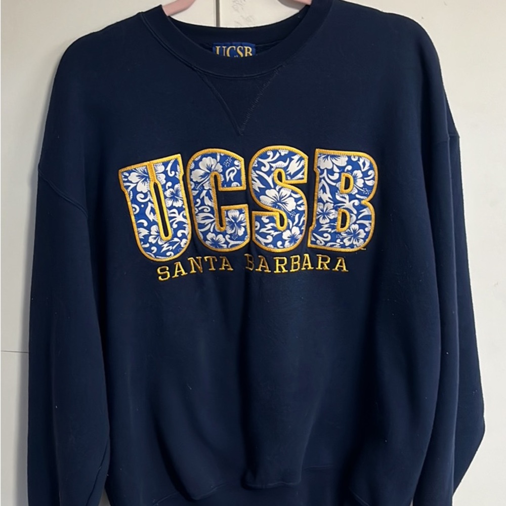 UC Santa Barbara Sweater Size Large